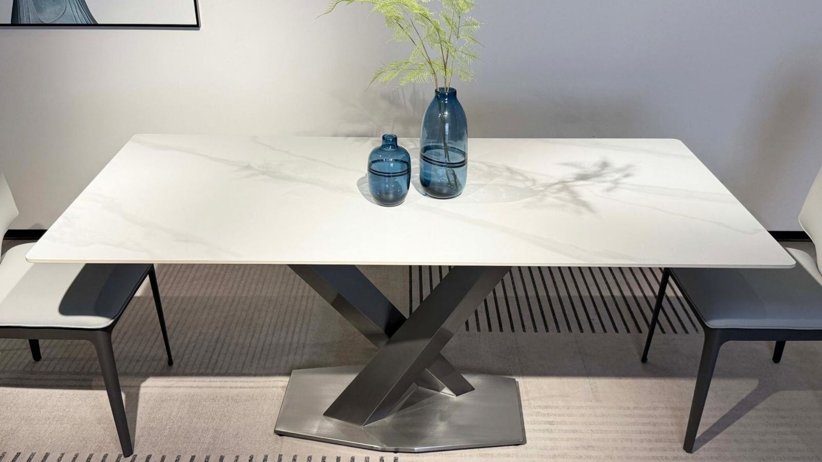 plateau ceramique blanc effet marbre forgia