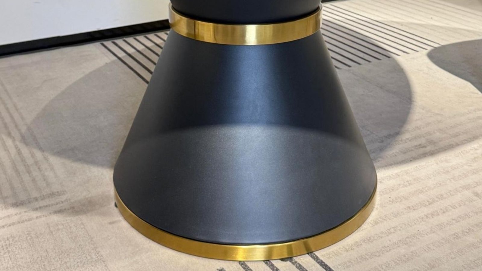 table ronde duetto effet marbre