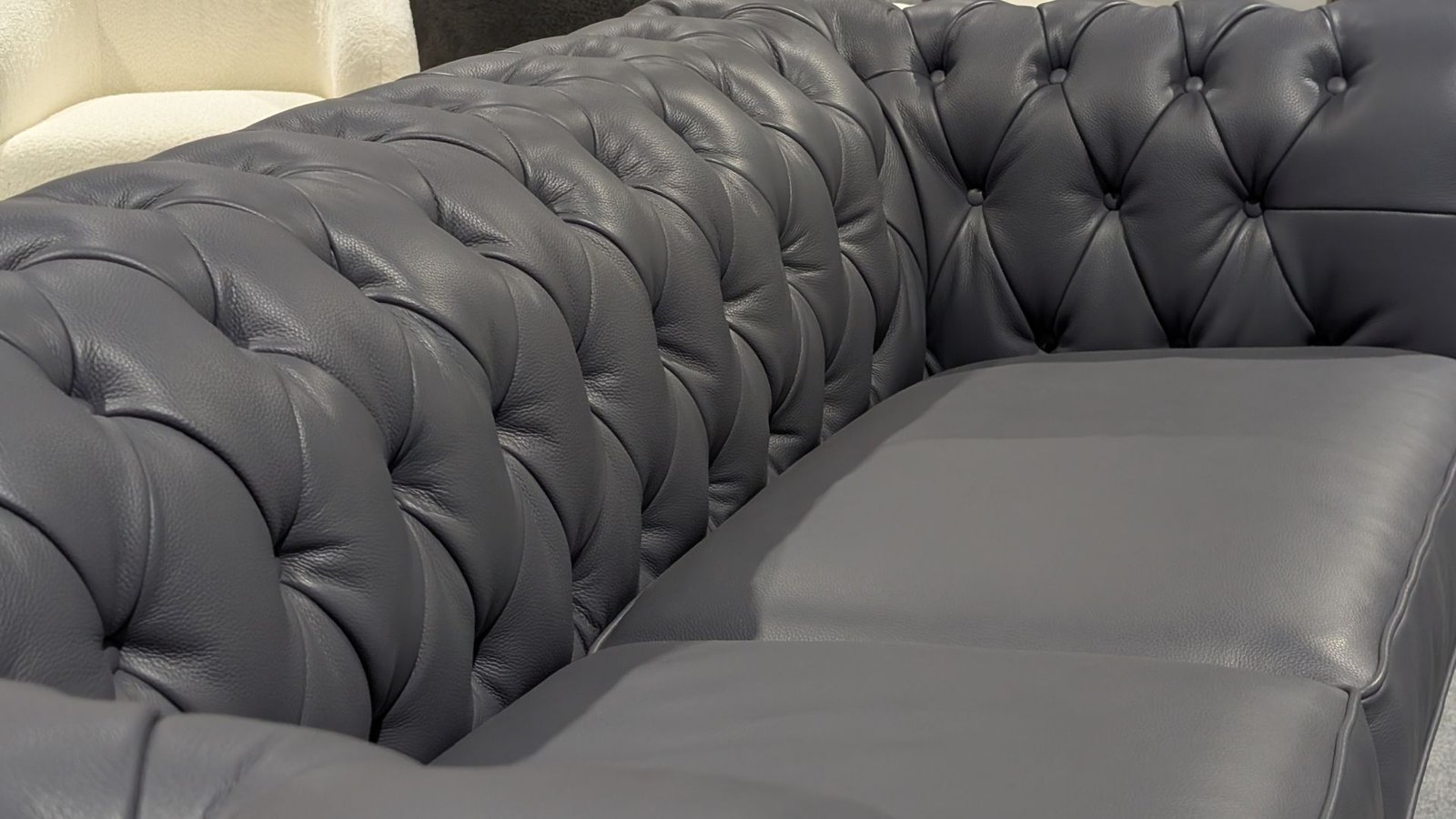 canape chesterfield 3 places simili cuir gris bleu